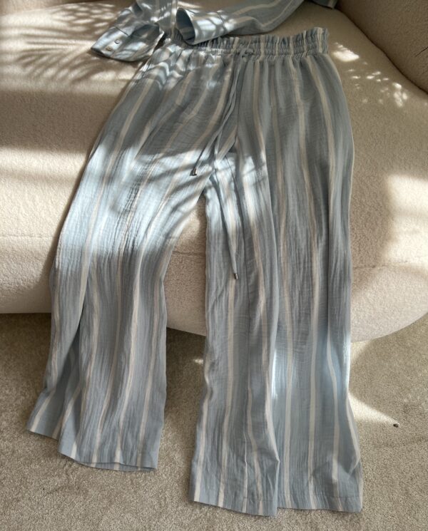 Spodnie długie w paski Stripes Blue