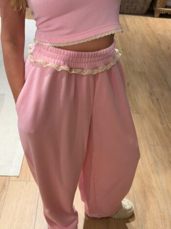 Spodnie dresowe oversize